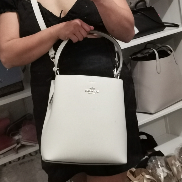 Authentic Coach - Picture 7 of 8